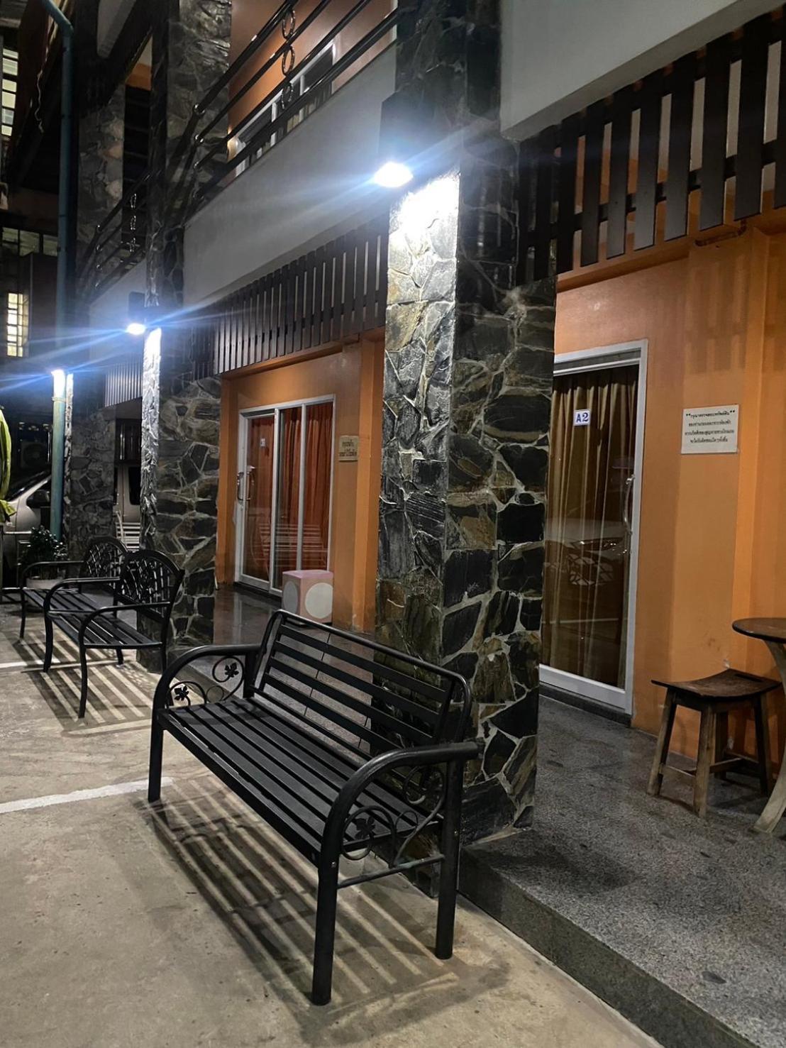 B And B Hotel Ranong Exterior foto